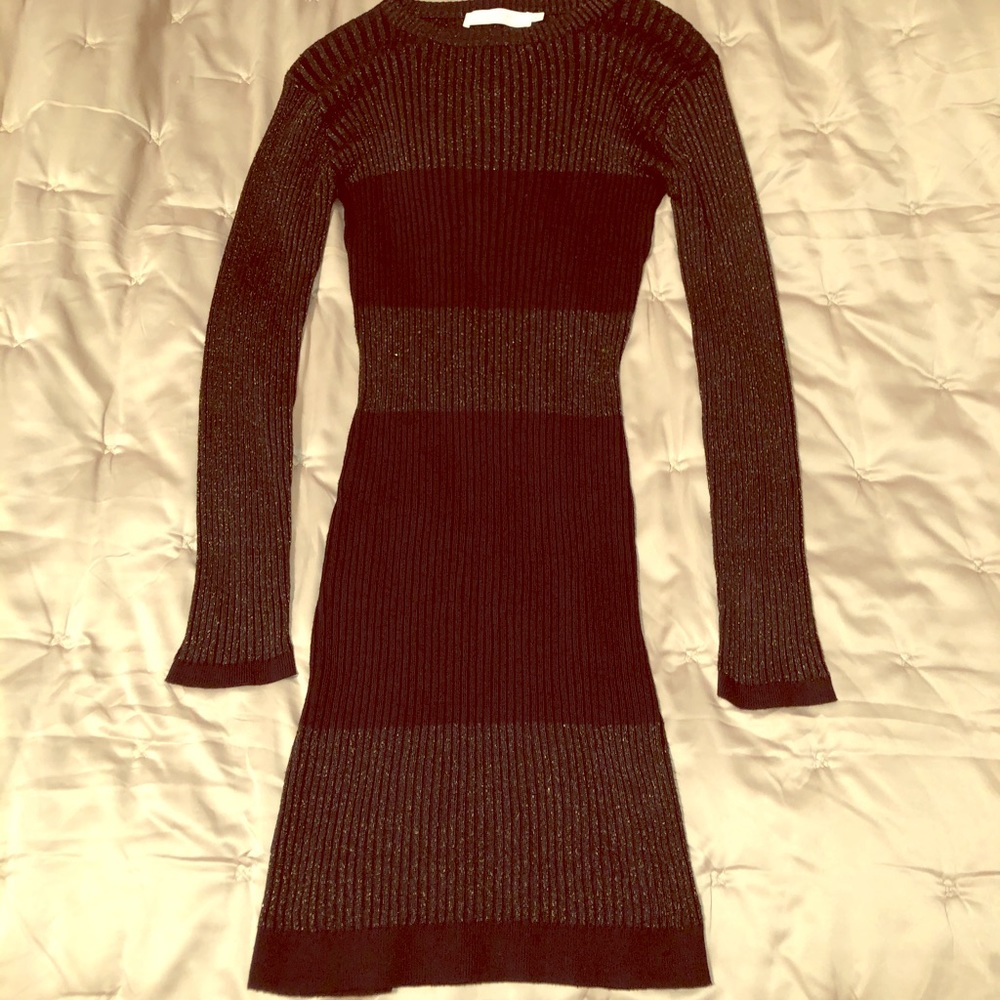 ASTR black shimmer knit long sleeve dress